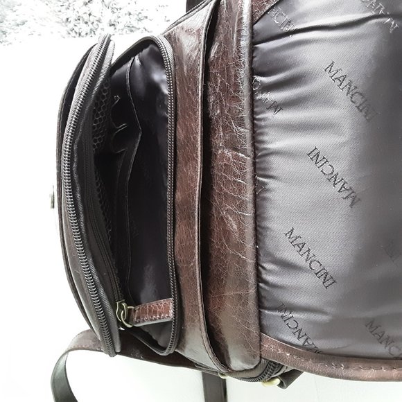 Large Arizona Leather Crossbody Day Bag, Brown - Picture 5 of 6